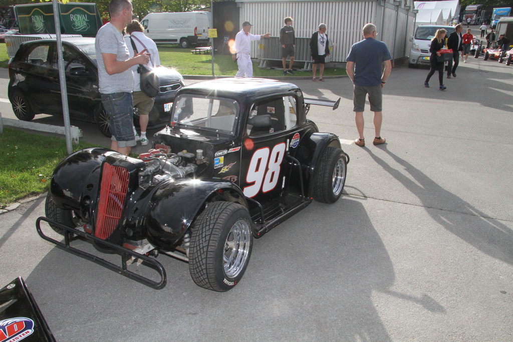 Legends cup cars. En spændende klasse med lige biler til en overkommelig penge.
(Foto: Motorsporten.dk)
